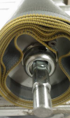 Rulou antiinsecte actionat electric